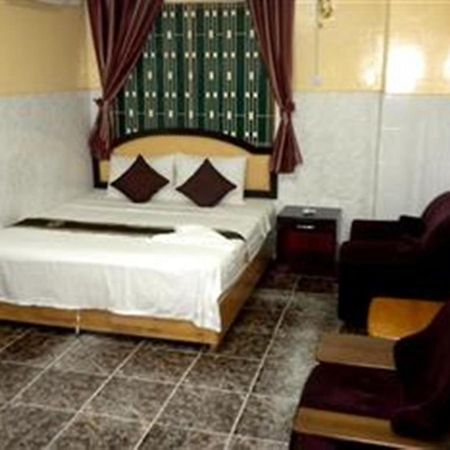 Golden Boat Guesthouse Πνομ Πενχ Δωμάτιο φωτογραφία
