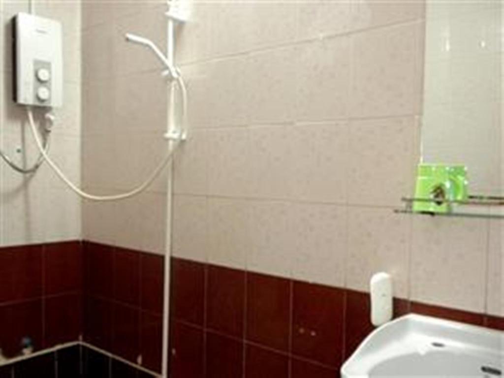 Golden Boat Guesthouse Πνομ Πενχ Εξωτερικό φωτογραφία