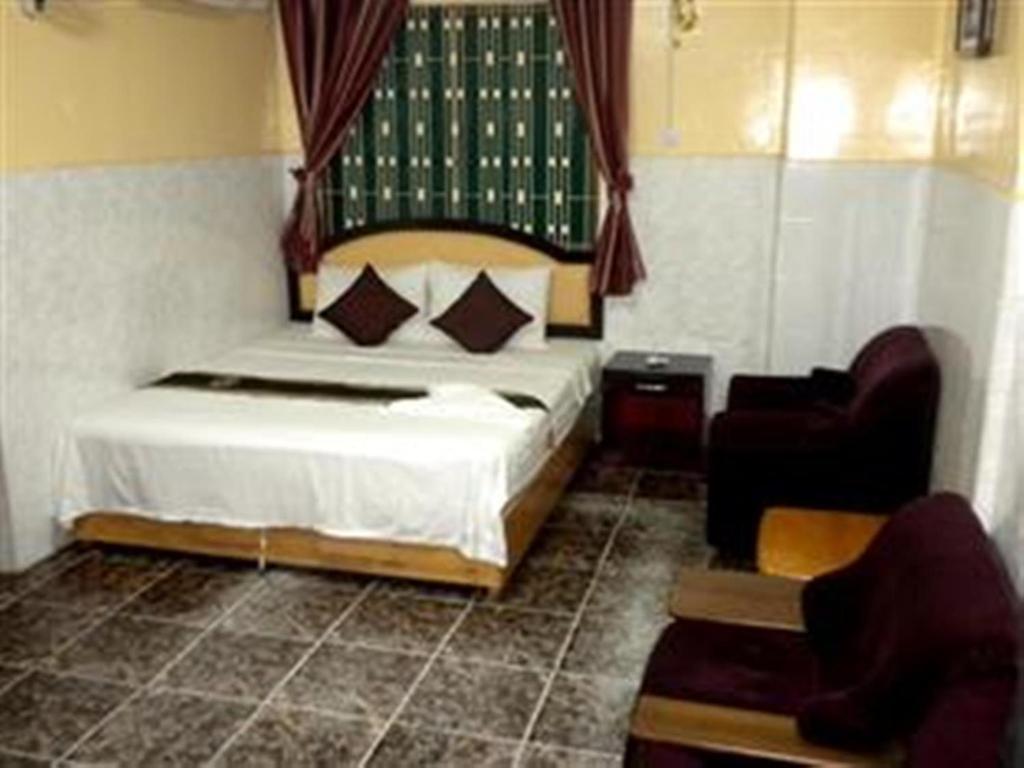 Golden Boat Guesthouse Πνομ Πενχ Δωμάτιο φωτογραφία