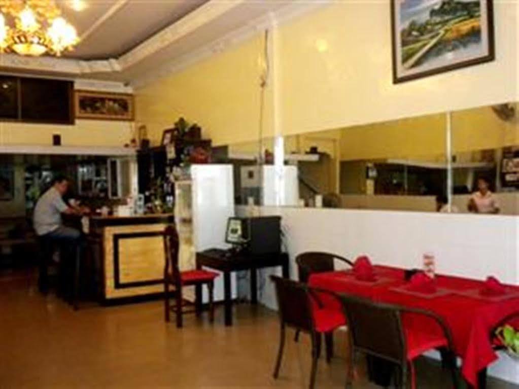 Golden Boat Guesthouse Πνομ Πενχ Εξωτερικό φωτογραφία