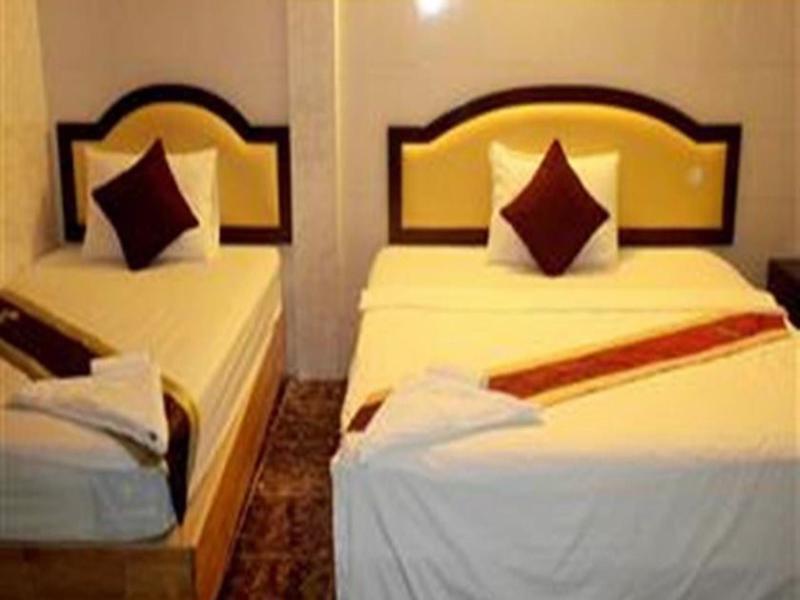 Golden Boat Guesthouse Πνομ Πενχ Εξωτερικό φωτογραφία