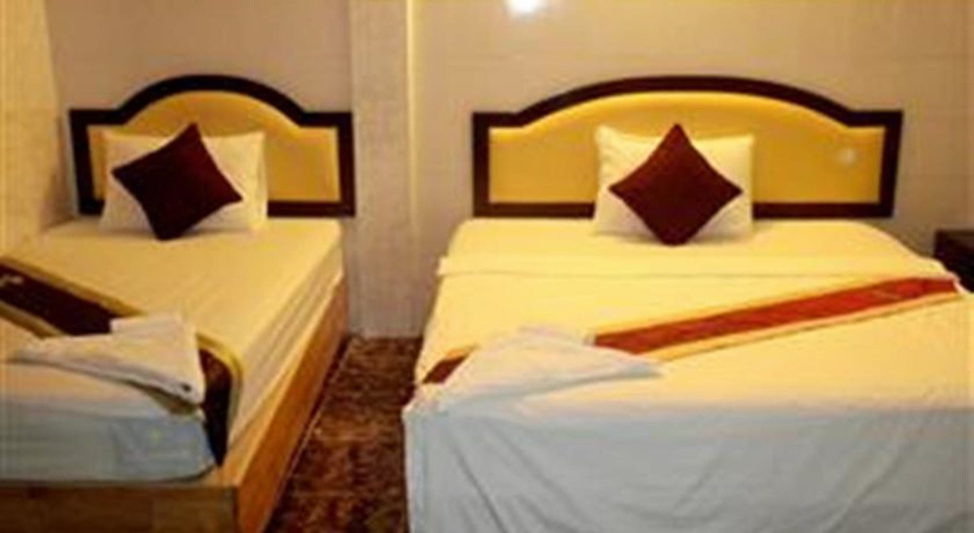 Golden Boat Guesthouse Πνομ Πενχ Εξωτερικό φωτογραφία